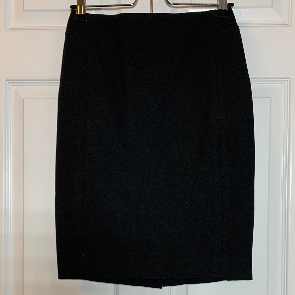 LOFT Classic Black Pencil Skirt